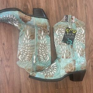 Bodacious Boot Co. Turquoise and Brown Leather Cowboy Boots